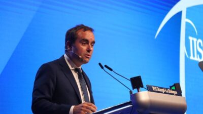 FRANSA, – FRANSA Cumhurbaşkanı Emmanuel Macron, düşen hükümette Savunma Bakanı