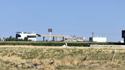 Salih KESKİN/KIZILTEPE (Mardin), – MARDİN’in Kızıltepe ilçesinde akaryakıt istasyonunda iki