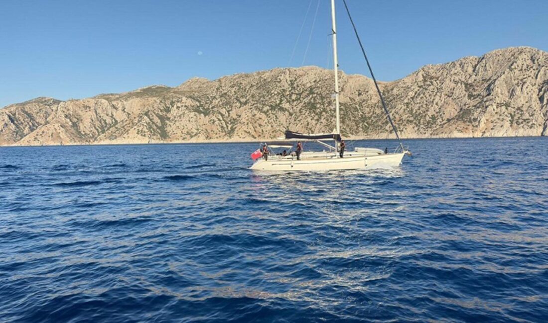 Cavit AKGÜN/MUĞLA, – MUĞLA’nın Marmaris ilçesinde, Sahil Güvenlik ekipleri tarafından