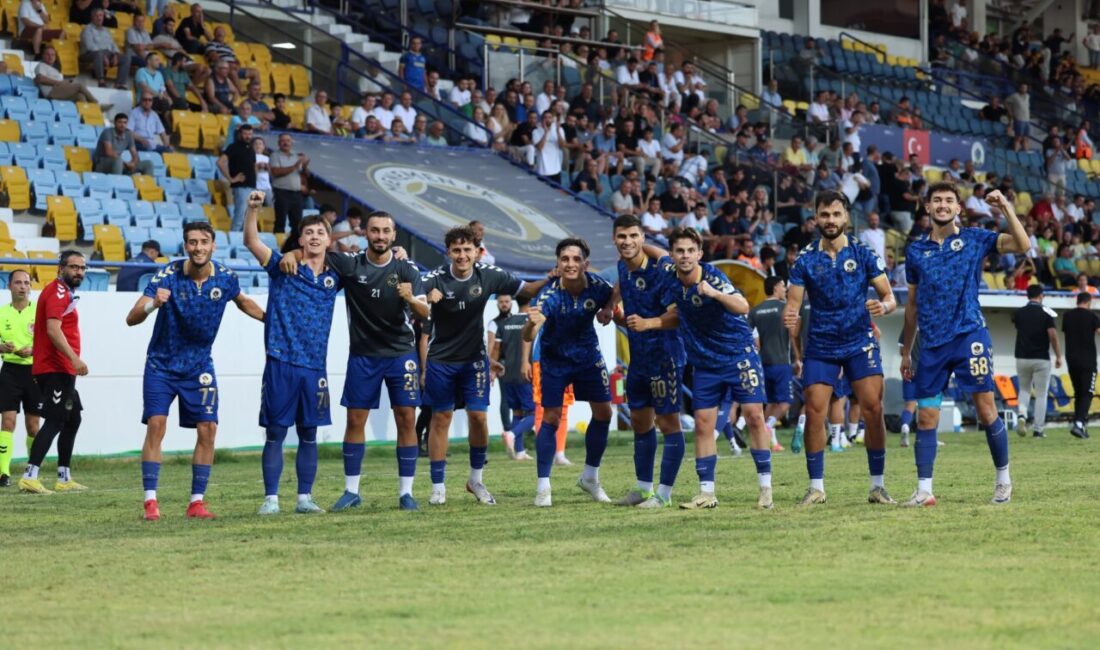 İZMİR, – 2’nci Lig Kırmızı Grup’ta 3’üncü haftaya lider giren