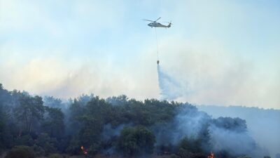 HAVA MÜDAHALESİ BAŞLADI Muğla’nın Milas ilçesi Kıyıkışlacık Mahallesi yakınlarında çıkan
