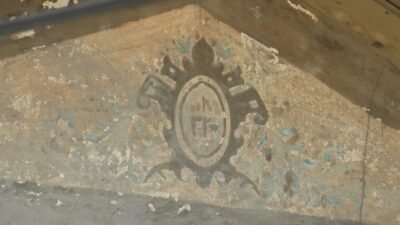 Kübra SONKAYA-Batuhan DURNAOĞLU/ANKARA, – ANKARA Ulus’ta dış cephesinde Osmanlı’nın son