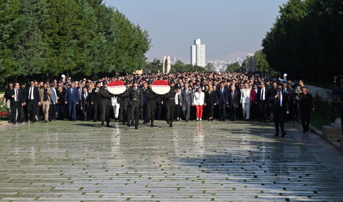 Ayşenur DEMİRTAŞ GÜL-Batuhan DURNAOĞLU/ANKARA, – CHP Genel Başkanı Özgür Özel,