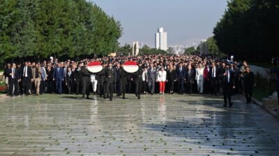 Ayşenur DEMİRTAŞ GÜL-Batuhan DURNAOĞLU/ANKARA, – CHP Genel Başkanı Özgür Özel,