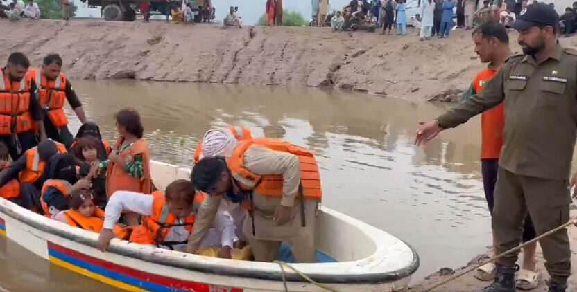 PAKİSTAN, – PAKİSTAN’da etkili olan muson yağmurlarının yol açtığı sel,