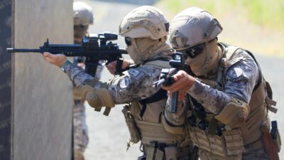 Terörle mücadele ve asayiş operasyonlarının “çelik bileği” olarak bilinen Polis