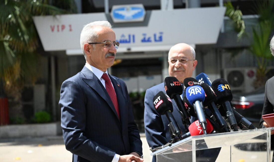 ANKARA, – ULAŞTIRMA ve Altyapı Bakanı Abdulkadir Uraloğlu, hava araçlarının