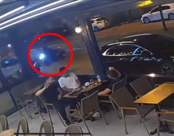 Yiğithan HÜYÜK/BURSA, – BURSA’da, seyir halindeyken, sürücüsünün kontrolünü kaybettiği motosiklet
