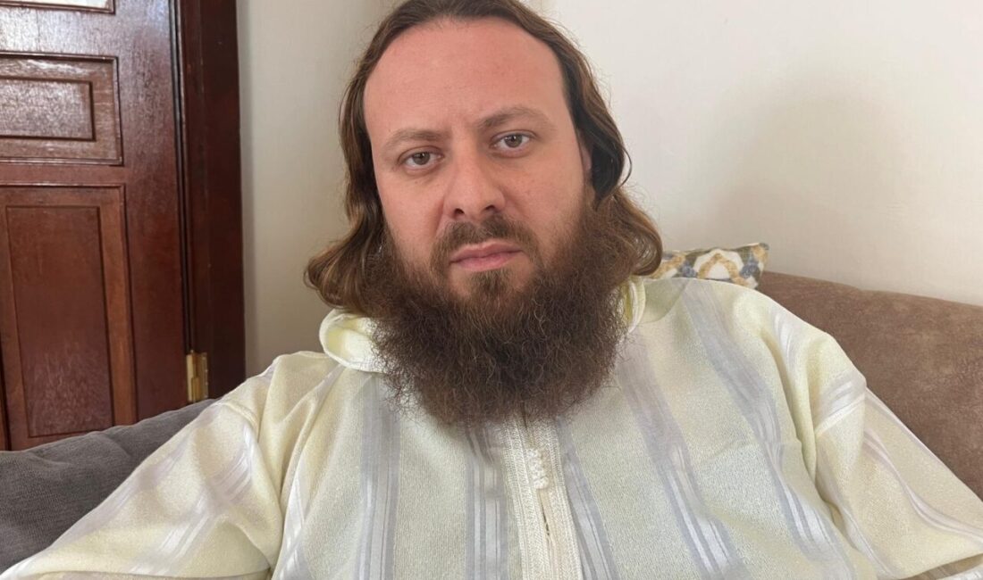 GÖLCÜK(Kocaeli), – KOCAELİ’nin Gölcük ilçesinde, 8 Eylül’de ofisinde kendisine düzenlenen