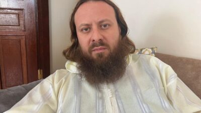 GÖLCÜK(Kocaeli), – KOCAELİ’nin Gölcük ilçesinde, 8 Eylül’de ofisinde kendisine düzenlenen