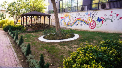 İSTANBUL, – ŞİŞLİ Belediyesi’nin 9 kreşinde yeni dönem başladı. Yeni