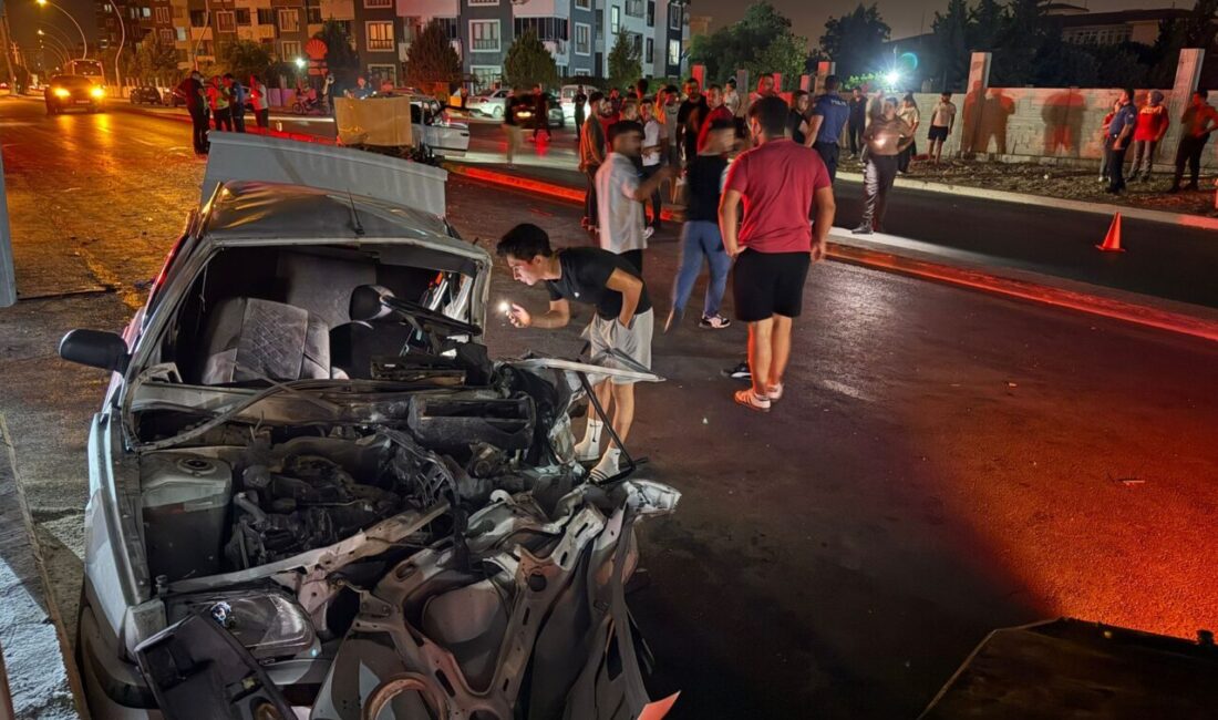 Okan ÇALIŞKAN/ TARSUS (Mersin), – MERSİN’in Tarsus ilçesinde, sürücüsünün kontrolünden