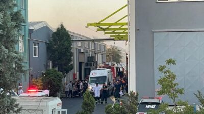 Onur KAYA/ ÇERKEZKÖY (Tekirdağ), – TEKİRDAĞ’ın Kapaklı ilçesinde, boya fabrikasında