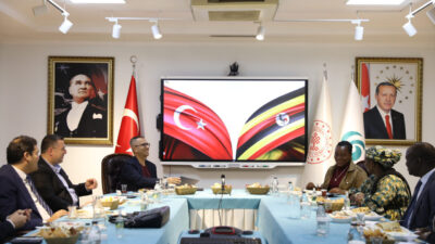 ANKARA, – UGANDA Kültür Bakanı Dr. Mutuuzo Peace Regis, Yunus