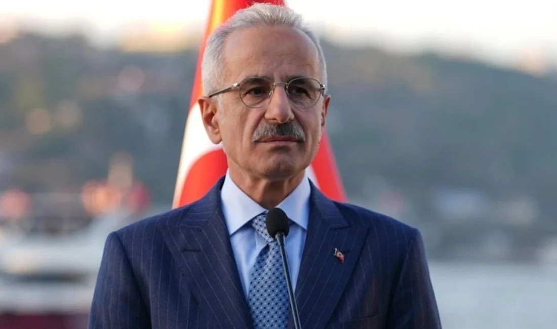 Ulaştırma ve Altyapı Bakanı Abdulkadir Uraloğlu, Akçakoca’da düzenlenen Nezahat Özdemir