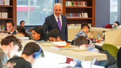 İSTANBUL, – ÜMRANİYE Belediyesi, bu yıl üniversiteyi kazanan öğrenciler için