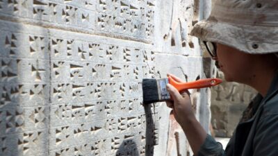 Gülay KUYUCU-Orhan AŞAN/VAN – VAN’da, Urartu Kralı 2’nci Rusa tarafından