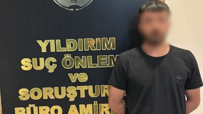 Hüseyin SEZGİN/BURSA, – BURSA’nın Yıldırım ilçesinde polisin takibe aldığı şüpheli,