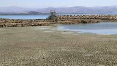 Gülay KUYUCU-Orhan AŞAN/VAN, – Van Yüzüncü Yıl Üniversitesi (YYÜ) Su