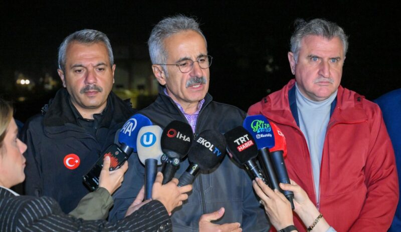 Ulaştırma Bakanı Açıklama Yaptı Rize'de Sel Felaketinin Son Durumu!