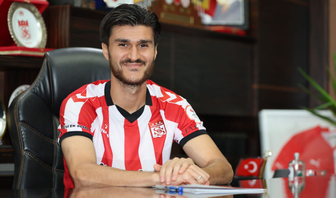 Hüsnü Ümit AVCI/SİVAS, – 1’inci Lig ekiplerinden Sivasspor, 29 yaşındaki