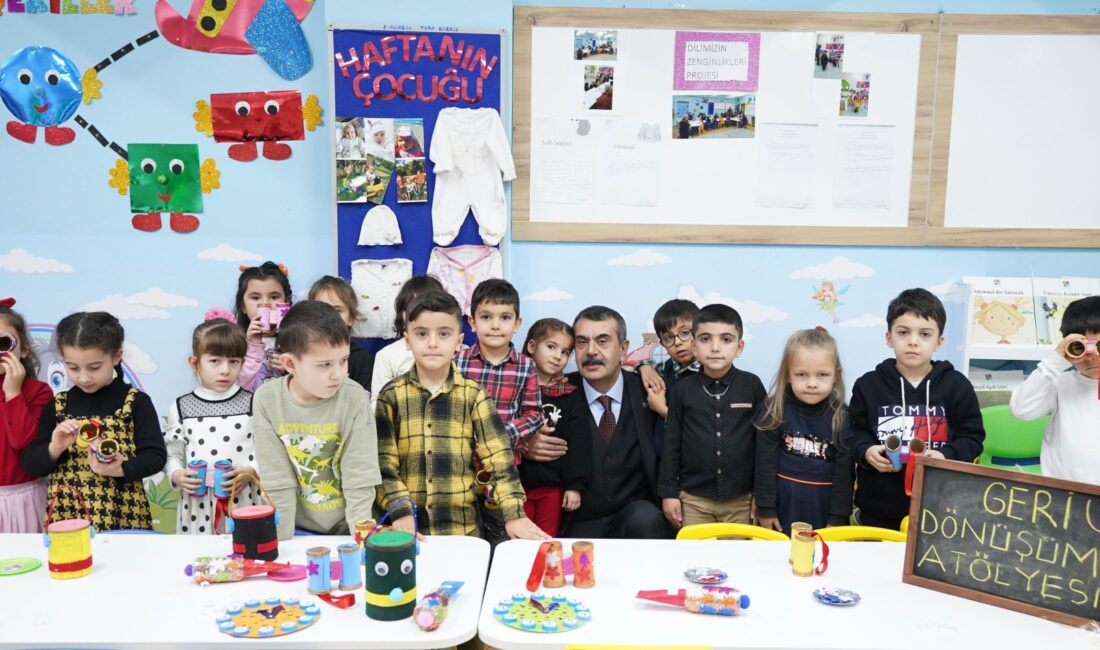 SIFIR ATIK HAREKETİ EKOLOJİK DUYARLILIĞI YENİDEN İNŞA EDİYOR: MİLLİ EĞİTİM'DEN