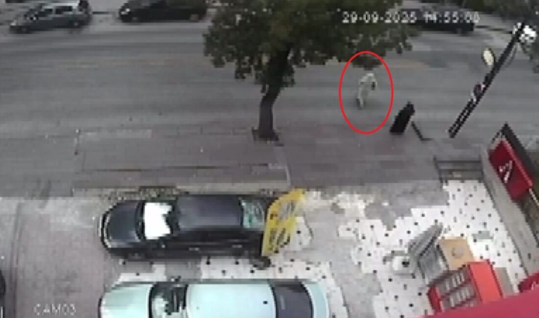 ANKARA, – ANKARA’nın Keçiören ilçesinde, yolun karşısına geçerken ambulansın çarptığı