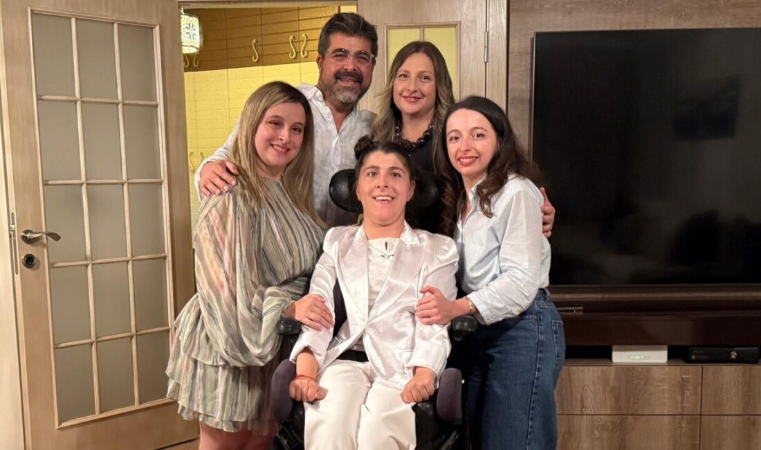 Ayşenur DEMİRTAŞ GÜL-Muhammet BAYRAM/ANKARA, – ANKARA’da serebral palsili üçüzler 27
