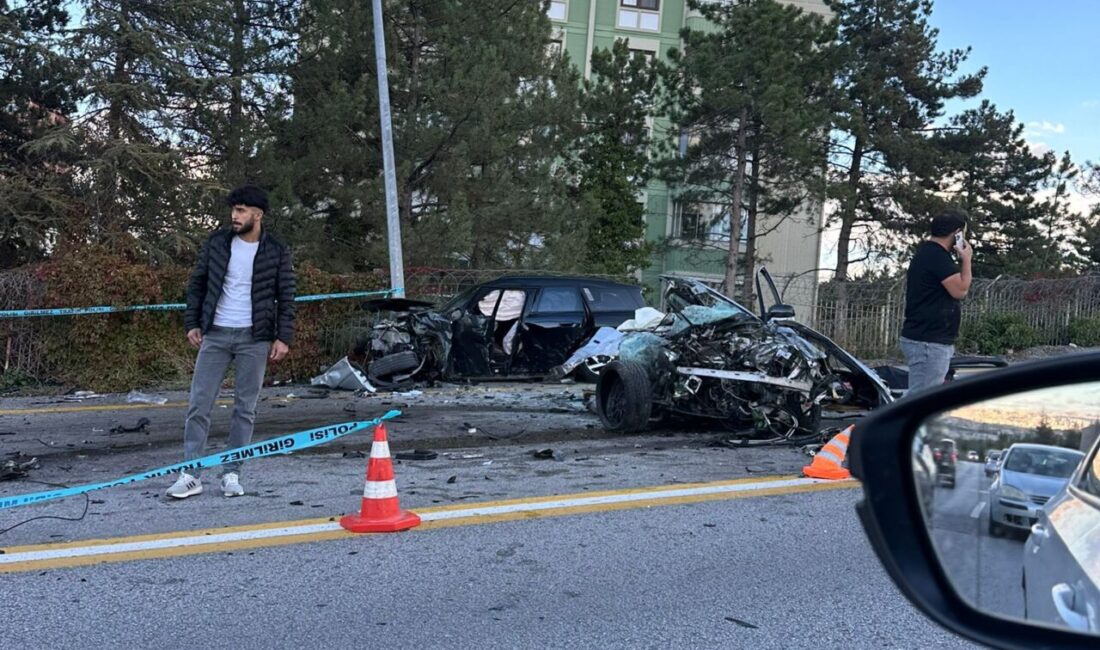 ANKARA, – ANKARA’nın Çankaya ilçesinde iki otomobilin çarpıştığı kazada, araçlardan