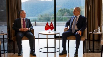 ANKARA, – DIŞİŞLERİ Bakanı Hakan Fidan, Kırgızistan Dışişleri Bakanı Ceenbek