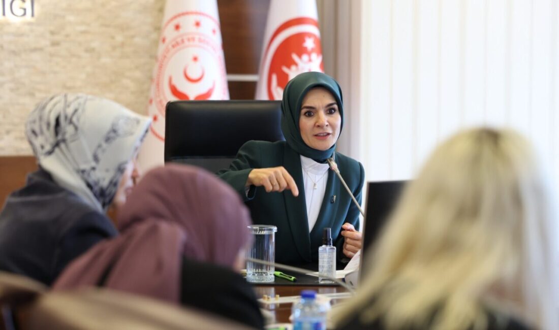 ANKARA, – AİLE ve Sosyal Hizmetler Bakanı Mahinur Özdemir Göktaş,