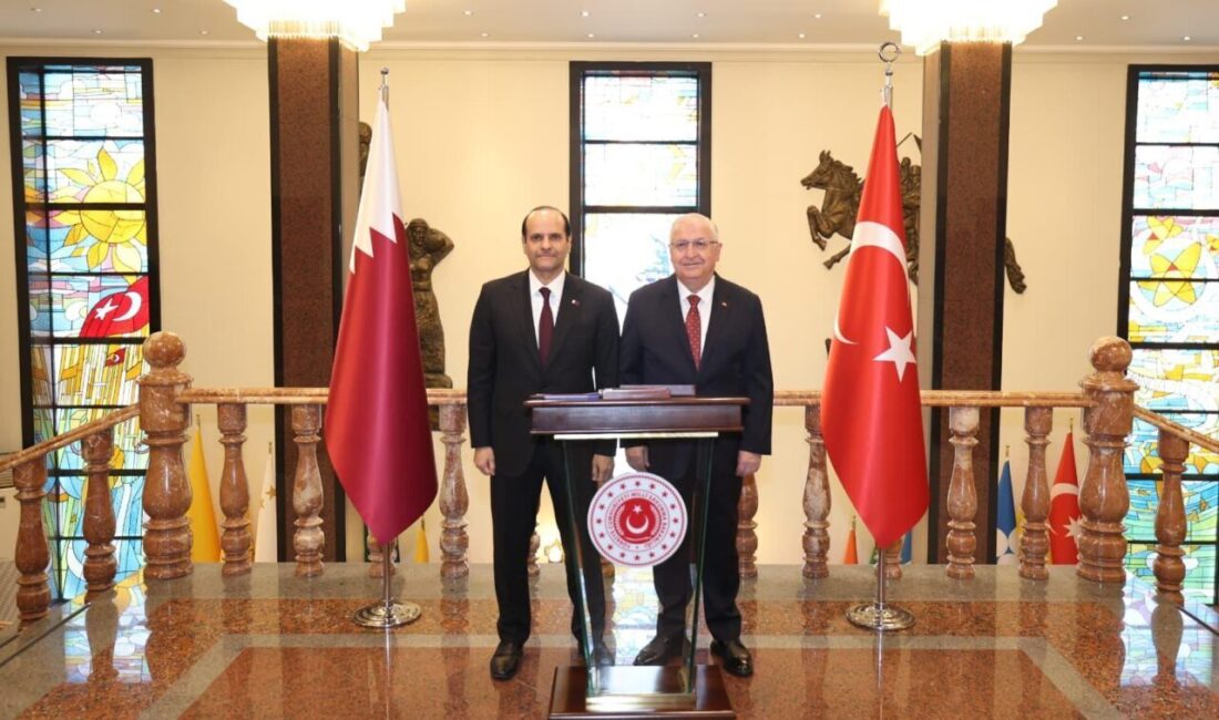 Bakan Güler, Katar Başbakan Yardımcısı Al Sani ile görüştü ANKARA, – MİLLİ Savunma Bakanı Yaşar Güler, Katar Başbakan Yardımcısı