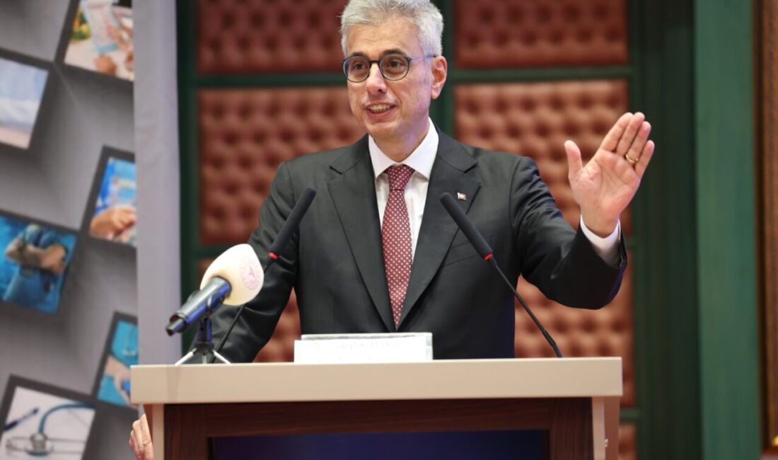 Bakan Memişoğlu, Ankara’da gençlerle bir araya geldi ANKARA, – SAĞLIK Bakanı Kemal Memişoğlu, Ankara’da gerçekleştirilen ‘Sağlıkta Z-İnovasyon