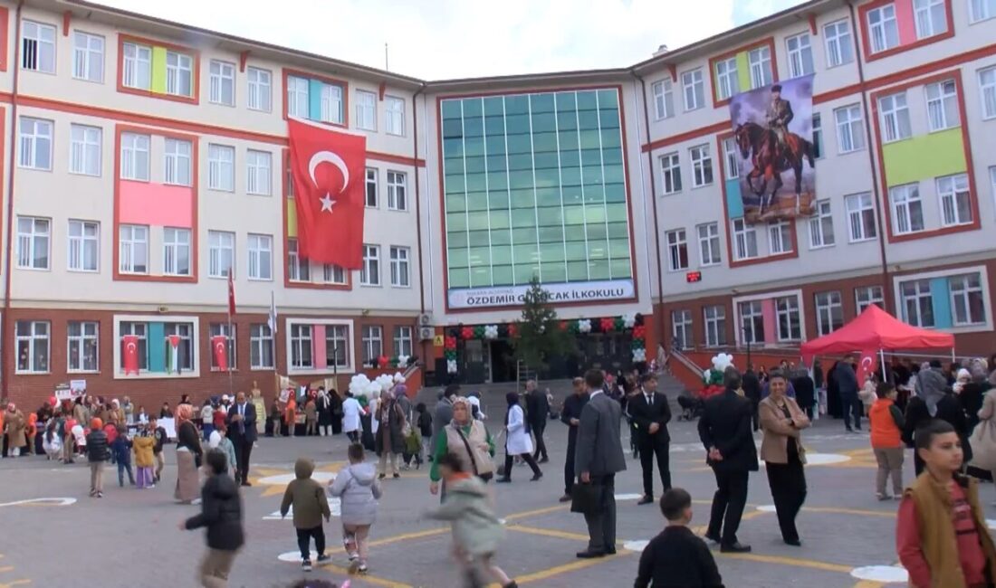 Kübra SONKAYA-Emirhan YÜZÜGÜLDÜ/ANKARA, – MİLLİ Eğitim Bakanı Yusuf Tekin, Ankara’da
