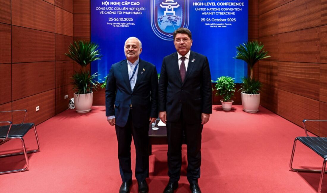 Bakan Tunç, İran Dışişleri Bakan Yardımcısı Jalalzadeh ile bir araya geldi VİETNAM, – ADALET Bakanı Yılmaz Tunç, İran Dışişleri Bakan Yardımcısı