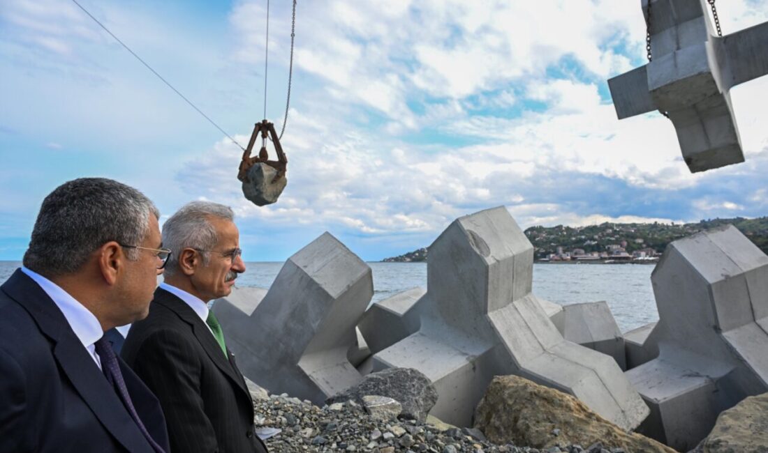 ANKARA, -ULAŞTIRMA ve Altyapı Bakanı Abdulkadir Uraloğlu, Rize’de yapımı devam