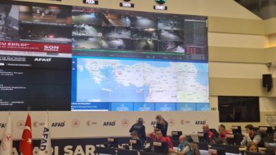 AFET YÖNETİM MERKEZİ’NDE ÇALIŞMALAR SÜRÜYOR Afet Ve Acil Durum Yönetimi