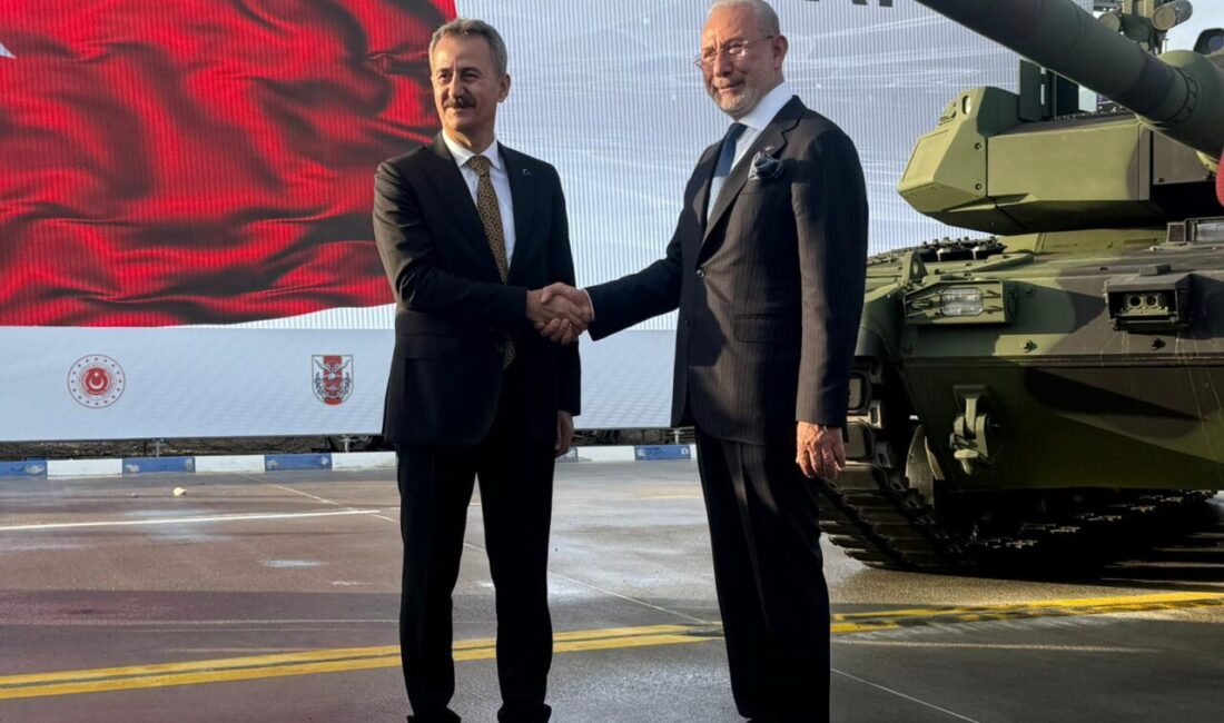 Cumhurbaşkanı Erdoğan: Altay’la birlikte yeni dönemin kapılarını ardına kadar açtık (3) ‘GÖRÜNEN VE GÖRÜNMEYEN AMBARGO SÜREÇLERİ YAŞANDI’ Cumhurbaşkanı Recep Tayyip Erdoğan