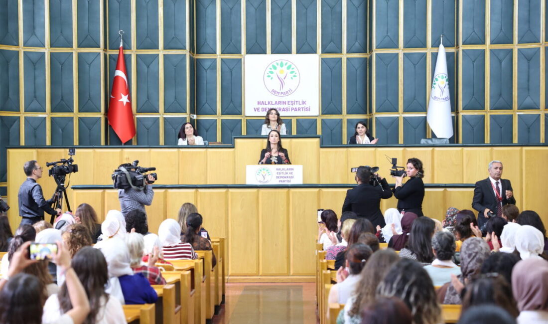 DEM Parti’li Hatimoğulları: Demokratik entegrasyon için yasaları yapmak lazım / Video eklendi Aliekber METE/ANKARA, – DEM Parti Eş Genel Başkanı Tülay Hatimoğulları,