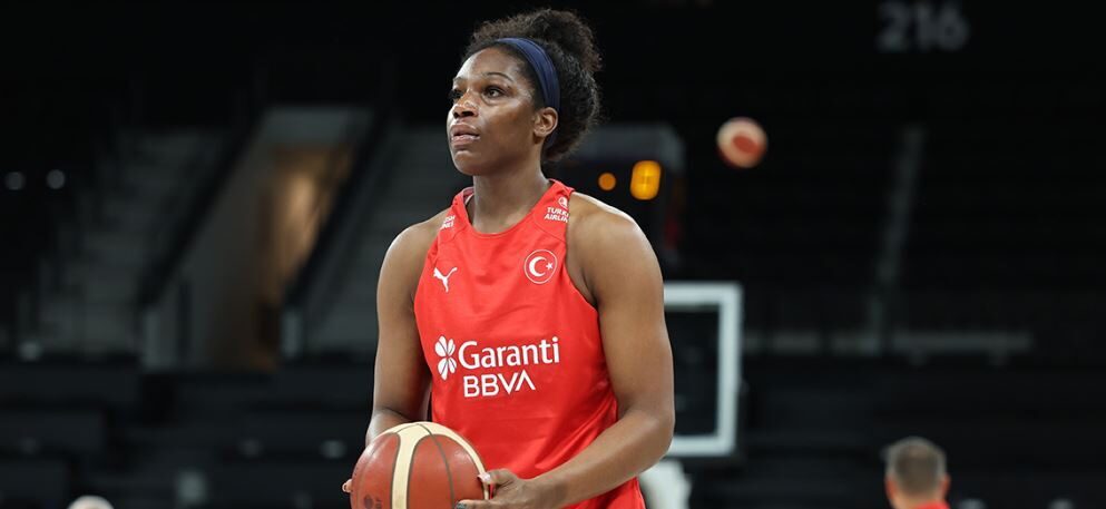 İSTANBUL, – FENERBAHÇE Opet, Teaira McCowan ile sezon sonuna dek
