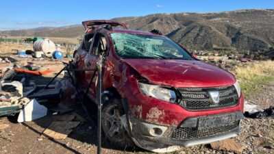 ‘HORTUM EVLERİMİZİ SAVURARAK DAĞA ATMIŞ’ Ankara’nın Ayaş ilçesinde fırtınada devrilen