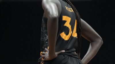 İSTANBUL, – SALON: Caisse d’ Epargne Arena HAKEMLER: Veronika Obertova,