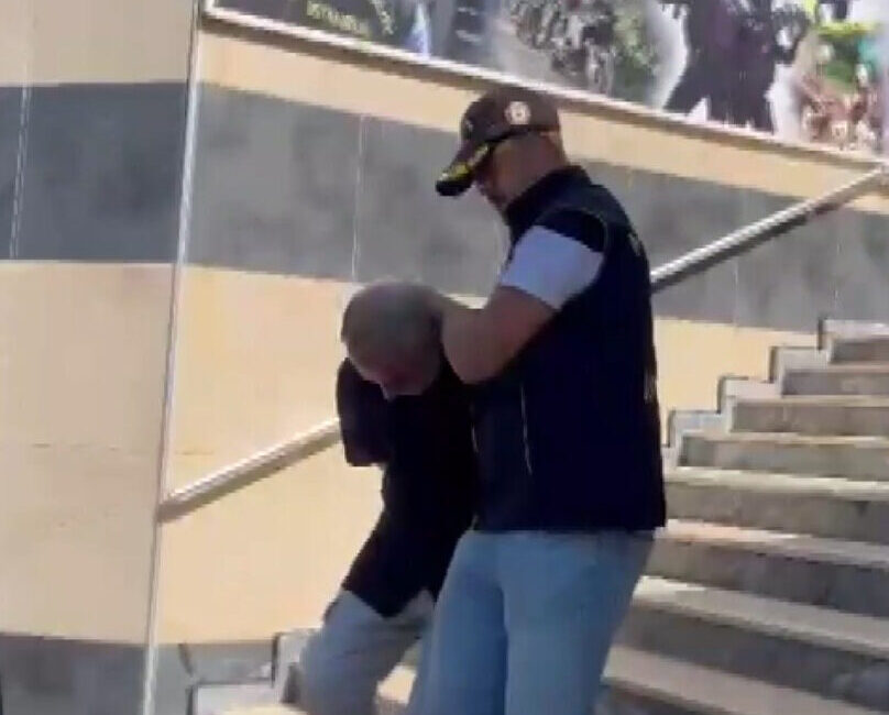 Ali AKSOYER/İSTANBUL, – İSTANBUL’da telefonla aradıkları 76 yaşındaki İ.B.G.’yi polis