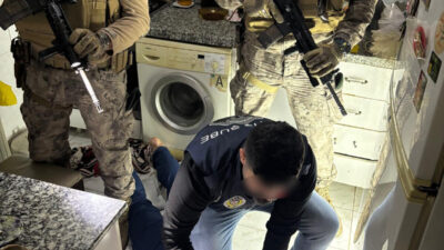 Ali AKSOYER / İSTANBUL, – İSTANBUL merkezli 3 ilde yapılan