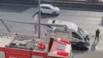 İhsan DÖRTKARDEŞ/İSTANBUL, – AVCILAR D-100 karayolunda şoförünün direksiyon hakimiyetini kaybettiği