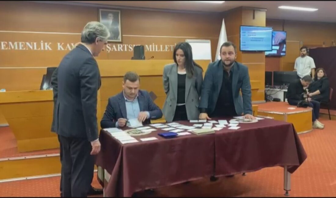 İstanbul – Bayrampaşa Belediyesi’nde Başkanvekilliği seçimi yeniden yapılıyor – 1 Baran AKKAYA/İSTANBUL, – BAYRAMPAŞA Belediyesi Başkanvekili seçimi belediye binasında yeniden
