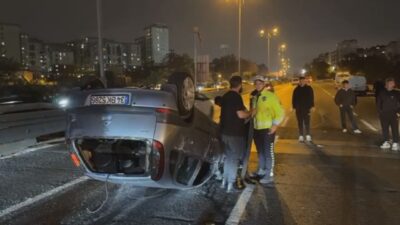 Vehbi DEMİR/İSTANBUL, – O-3 Otoyolu Bayrampaşa mevkiinde makas atarak ilerlediği