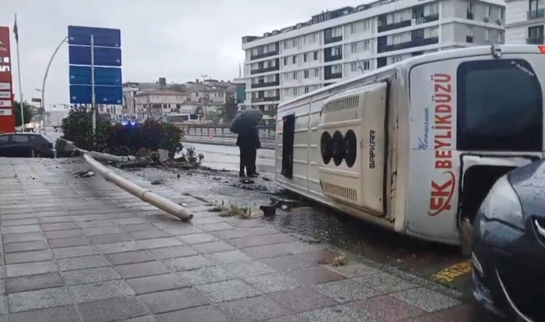 Vehbi DEMİR – Veysel TİMDU / İSTANBUL, – BÜYÜKÇEKMECE’de şoförünün