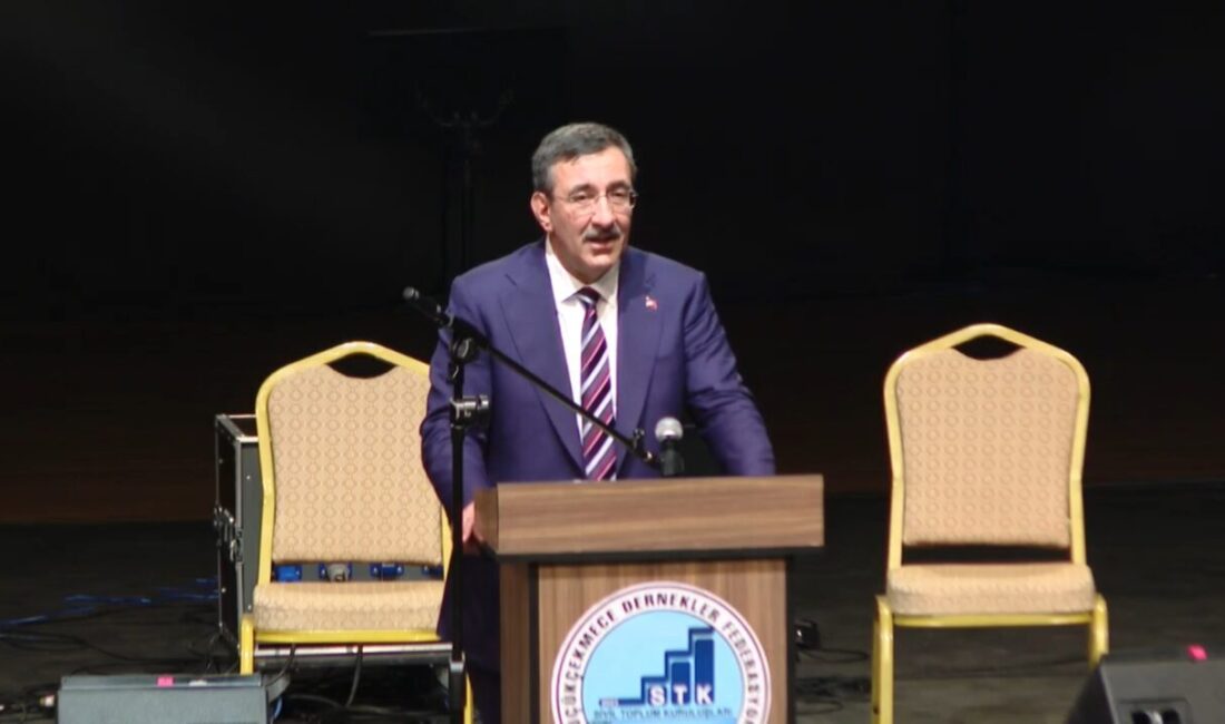 İstanbul – Cevdet Yılmaz: 81 ilimizi kapsayacak şekilde 500 bin sosyal konut inşa edeceğiz Gülseren KARAPINAR – Emir BENLİOĞLU/İSTANBUL, – KÜÇÜKÇEKMECE Dernekler Federasyonu’nun (KÜDEF),