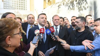 İSTANBUL, – CHP 39. Olağan İstanbul İl Kongresi’nde yeniden il